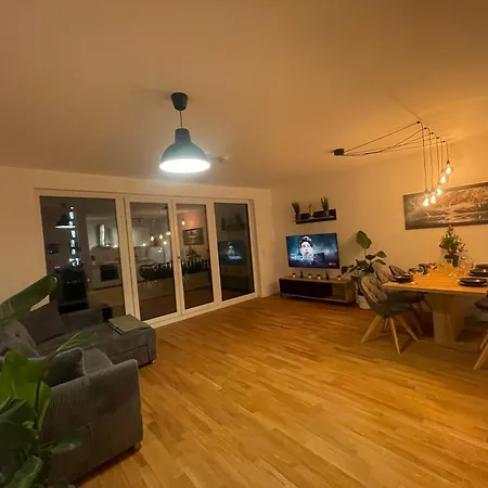 Grosszuegiges Designer Apartment *