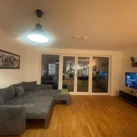 Lejlighed Grosszuegiges Designer *