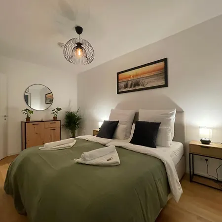 公寓 Grosszuegiges Designer 舍讷费尔德