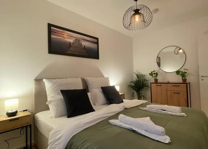 Grosszuegiges Designer 아파트