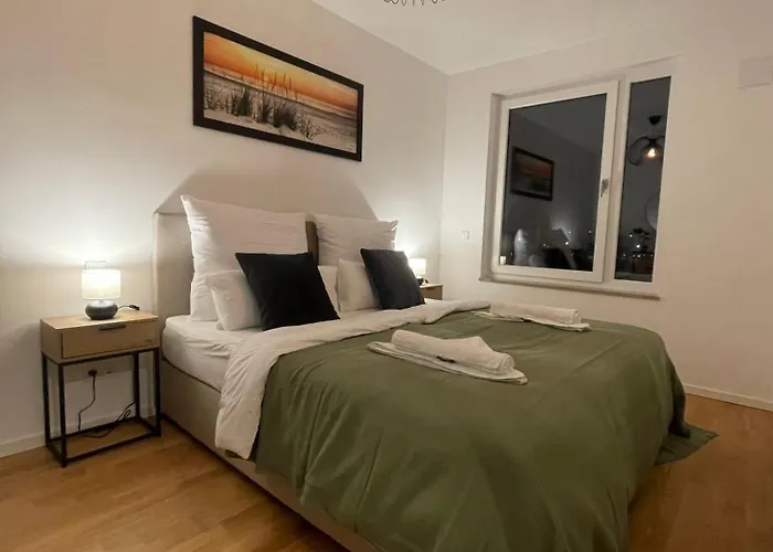 Grosszuegiges Designer 아파트 쇼네펠드