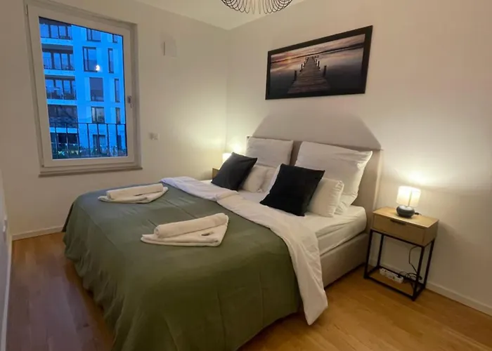 Grosszuegiges Designer 아파트 쇼네펠드